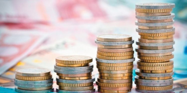 Δημοσιονομικός-χώρος:-Τα-στοιχεία-που-θα-καθορίσουν-τις-ενισχύσεις-–-Εκτιμήσεις-για-πρωτογενές-πλεόνασμα-έως-4,9%-του-ΑΕΠ