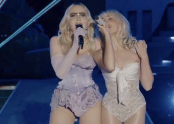 Η-Μαντόνα-επέστρεψε-στο-coachella-20-χρόνια-μετά-την-παρθενική-της-εμφάνιση-και-τραγούδησε-με-τη-Σαμπρίνα-Κάρπεντερ