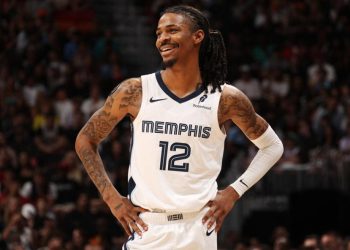 Ο-Μοράντ-ενημέρωσε-παίκτες-και-προπονητές-ότι-δεν-θέλει-να-παίζει-για-τους-Γκρίζλις