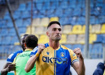 super-league:-Αστέρας-Τρίπολης,-ΑΕΛ-και-Πανσερραϊκός-δίνουν-εκτός-έδρας-μάχες-επιβίωσης-στα-πλέι-άουτ