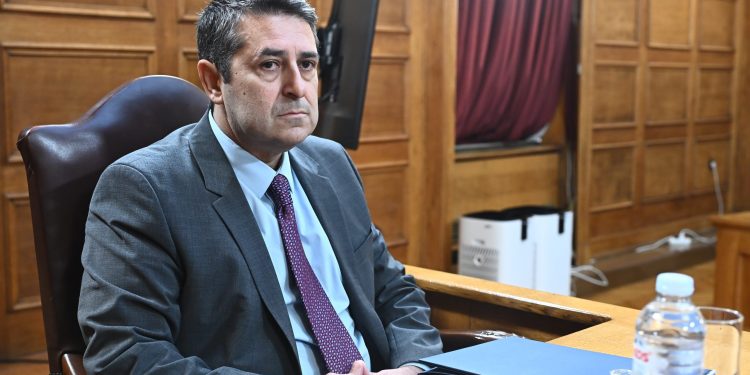 Σταθερή-αλλά-κρίσιμη-η-κατάσταση-της-υγείας-του-Γιώργου-Μυλωνάκη