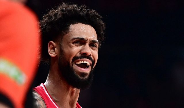 euroleague:-Ντόρσεϊ-και-Φρανσίσκο-μοιράστηκαν-την-κορυφή-στα-τρίποντα