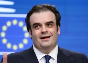 Πιερρακάκης-από-Ουάσιγκτον:-Συντονίζουμε-μέτρα-και-πολιτικές-ως-απάντηση-στην-ενεργειακή-κρίση