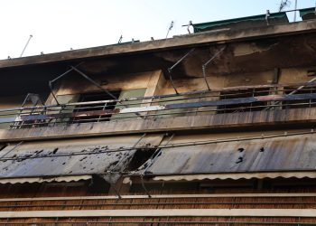 Πώς-ξεκίνησε-η-φονική-πυρκαγιά-στον-Κολωνό-που-κόστισε-τη-ζωή-σε-δύο-ανθρώπους-–-Τι-λένε-μάρτυρες-στο-ΕΡΤnews