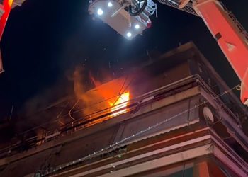 Κολωνός:-«Βοήθεια,-πνίγομαι»-–-Νέα-στοιχεία-για-τη-φωτιά-στο-διαμέρισμα-όπου-έχασαν-τη-ζωή-τους-δύο-άνθρωποι