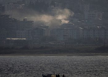 Χαμενεΐ:-Το-ναυτικό-μας-είναι-έτοιμο-να-δώσει-νέες-«πικρές-ήττες»-Ισραηλινή-επίθεση-στον-Λίβανο-–-Σε-κίνδυνο-οι-συνομιλίες