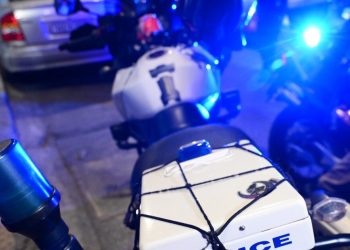 Περιστέρι:-Μεθυσμένος-οδηγός-έτρεχε-με-200χλμ-στον-Κηφισό,-παραβίασε-τον-μισό-ΚΟk