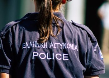 Σε-δομές-τα-παιδιά-της-πρώην-συζύγου-του-αστυνομικού-της-Βουλής:-«Θα-κάνουμε-διαδικασίες-για-να-ζήσουν-μαζί»,-λέει-ο-δικηγόρος-της-μητέρας