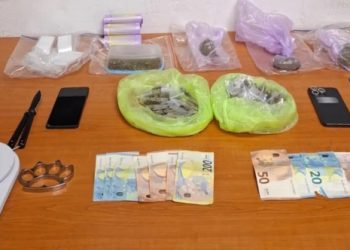 Συνελήφθησαν-νεαροί-με-ναρκωτικά-στον-Άγιο-Παντελεήμονα,-λάμβαναν-εντολές-από-το-φυλακισμένο-αφεντικό-της-αλβανικής-μαφίας