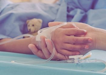 Ηλεία:-Παιδί-2-ετών-ήπιε-χλωρίνη-–-Συνελήφθη-ο-παππούς-του