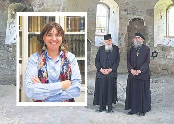 «Υπόκλιση»-made-in-usa-στον-Παΐσιο