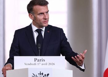 Μακρόν:-Ένας-Γάλλος-στρατιωτικός-σκοτώθηκε-και-άλλοι-τρεις-τραυματίστηκαν-στον-Λίβανο-–-Την-ευθύνη-φέρει-η-Χεζμπολάχ