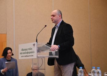 Ο-Χρήστος-Καπετάνος-στην-εκδήλωση-του-δήμου-Λαρισαίων-για-το-κυκλοφοριακό:-«Ήρθε-η-ώρα-για-να-γίνει-η-πολιτική-βούληση-της-βιώσιμης-πόλης,-πράξη»