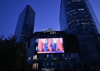 Πώς-η-Κίνα-δρα-παρασκηνιακά-στον-πόλεμο-του-Ιράν