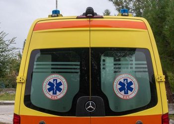 Μηχανή-παρέσυρε-ανήλικη-στη-Λιοσίων-–-Ο-οδηγός-την-εγκατέλειψε,-σε-κρίσιμη-κατάσταση-στο-ΚΑΤ-το-κορίτσι