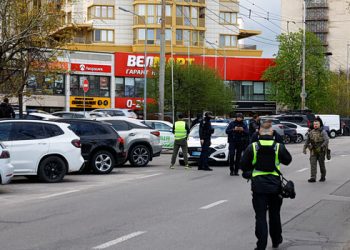 Ουκρανία:-Ένοπλος-άνοιξε-πυρ-σε-περιοχή-του-Κιέβου-–-Τουλάχιστον-πέντε-νεκροί-–-Νεκρός-ο-δράστης