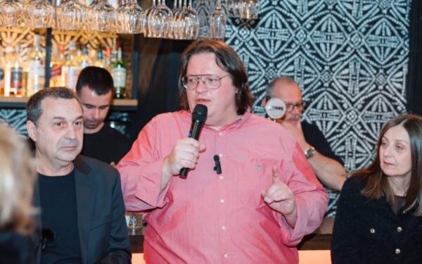 Ευχές-για-την-ονομαστική-του-εορτή-δέχεται-αύριο-Κυριακή-ο-Θωμάς-Παπαλιάγκας