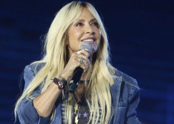 Ποσειδώνας-Γιαννόπουλος:-Η-Άννα-Βίσση-θα-«σπάσει»-το-ρεκόρ-του-Γιώργου-Νταλάρα-από-το-1983