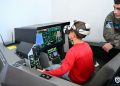 Επισκέψιμοι-από-το-κοινό-προσομοιωτές-f-16-και-f-35-στην-Άμφισσα-–-Εφαρμογές-εικονικής-πραγματικότητας-της-Πολεμικής-Αεροπορίας