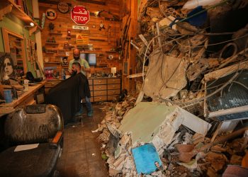 live:-«Όποιο-πλοίο-πλησιάσει το-Ορμούζ,-θα-στοχοποιηθεί»-λέει-το-Ιράν-–-Τραμπ:-Οι-ΗΠΑ-«δεν-θα-υποκύψουν-σε-εκβιασμούς»