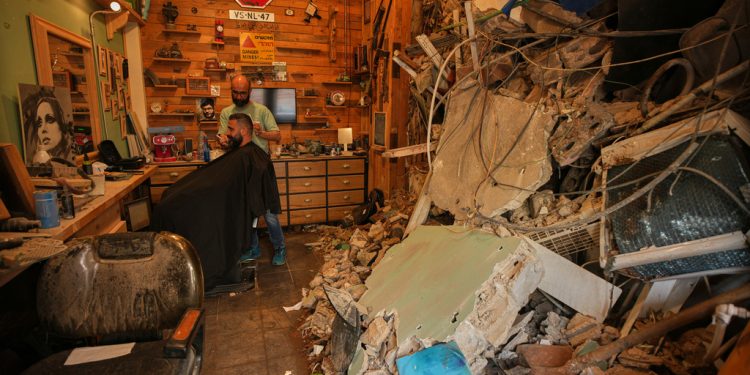 live:-«Όποιο-πλοίο-πλησιάσει το-Ορμούζ,-θα-στοχοποιηθεί»-λέει-το-Ιράν-–-Τραμπ:-Οι-ΗΠΑ-«δεν-θα-υποκύψουν-σε-εκβιασμούς»