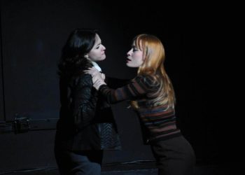 Με-επιτυχία-η-«Αντιγόνη»-στο-Θεσσαλικό-Θέατρο-–-Συνεχίζεται-αύριο-(φωτο)