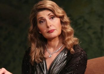 Μαρία-Γεωργιάδου:-Ο-θάνατος-της-μητέρας-μου-μας-έφερε-κοντά-με-τον-πατέρα-μου-γιατί-μοιραστήκαμε-κάτι-οδυνηρό