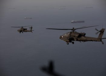 Γκαλιμπάφ:-Παρά-την-πρόοδο-απομένουν-σημαντικές-διαφορές-με-ΗΠΑ-–-«Υποχώρηση»-αμερικανικού-ναρκαλιευτικού-στο-Ορμούζ