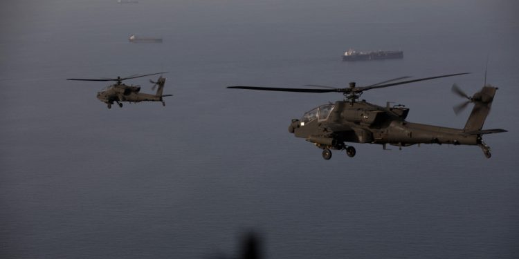 Γκαλιμπάφ:-Παρά-την-πρόοδο-απομένουν-σημαντικές-διαφορές-με-ΗΠΑ-–-«Υποχώρηση»-αμερικανικού-ναρκαλιευτικού-στο-Ορμούζ