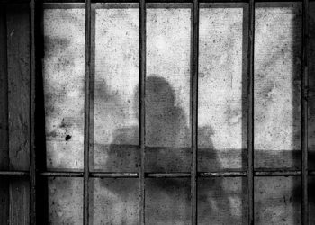 Ο-ράπερ-Τόρι-Λέινζ-μήνυσε-την-φυλακή-του-ζητώντας-100-εκατ.-δολάρια-για-μαχαίρωμα-από-συγκρατούμενο