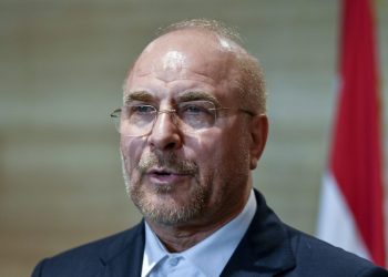 «Ο-εχθρός-είναι-στρατηγικά-ηττημένος»:-Διάγγελμα-Γκαλιμπάφ-με-επίκεντρο-το-Ορμούζ