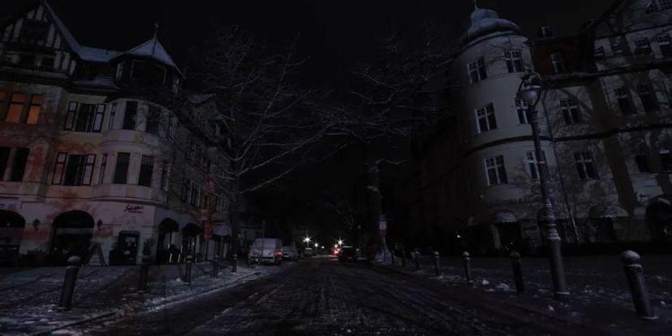 Γερμανία:-Χωρίς-ηλεκτρικό-ρεύμα-περισσότερα-από-1.300-νοικοκυριά-στο-Βερολίνο