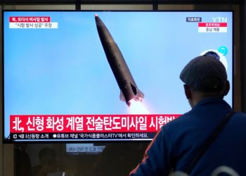 Η-Βόρεια-Κορέα-εκτόξευσε-βαλλιστικούς-πυραύλους-προς-ανατολάς