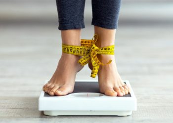 12-συνηθισμένα-λάθη-που-σας-εμποδίζουν-να-χάσετε-βάρος-σύμφωνα-με-διαιτολόγους