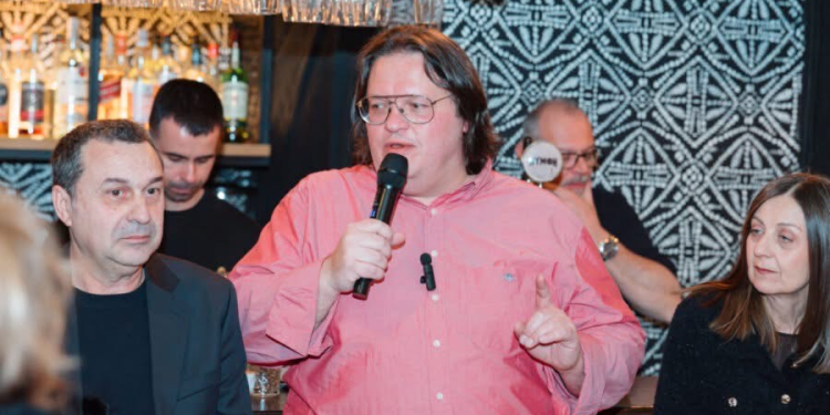 Ευχές-για-την-ονομαστική-του-εορτή-δέχεται-σήμερα-ο-Θωμάς-Παπαλιάγκας