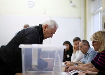 Βουλγαρία:-Άνοιξαν-οι-κάλπες-για-τις-βουλευτικές-εκλογές