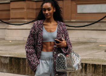 athleisure:-Η-ισορροπία-ανάμεσα-σε-άνεση-και-στιλ-που-ζητά-κάθε-γυναίκα
