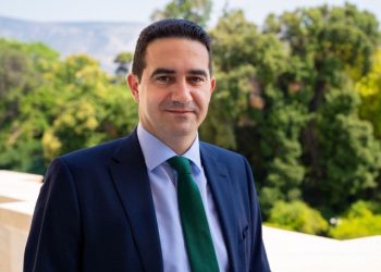 Μιχάλης-Κατρίνης:-«Όταν-η-εξουσία-χάνει-κάθε-όριο-και-μέτρο,-η-πολιτική-αλλαγή-γίνεται-πλειοψηφική-απαίτηση»