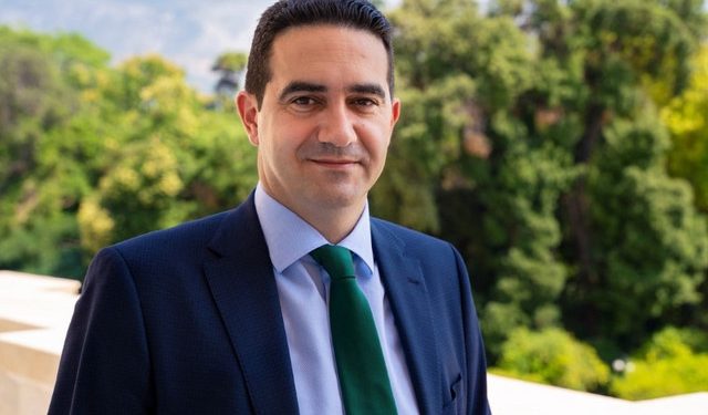 Μιχάλης-Κατρίνης:-«Όταν-η-εξουσία-χάνει-κάθε-όριο-και-μέτρο,-η-πολιτική-αλλαγή-γίνεται-πλειοψηφική-απαίτηση»