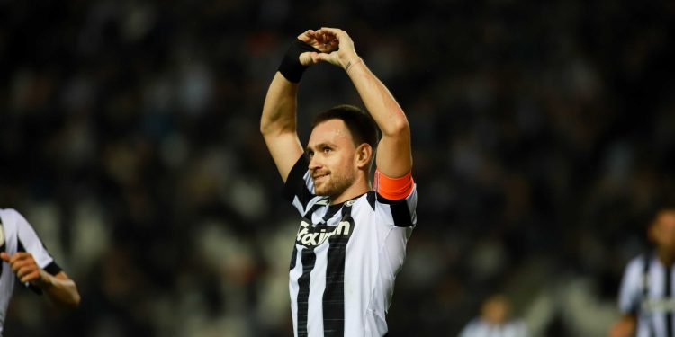 Αρχηγική-ομιλία-του-Ζίβκοβιτς-στα-αποδυτήρια-του-ΠΑΟΚ-πριν-το-ντέρμπι-με-την-ΑΕΚ:-«Πάμε-να-πάρουμε-το-πρωτάθλημα»