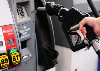 Μέση-Ανατολή:-Πώς-50-ημέρες-πολέμου-επέφεραν-απώλειες-πετρελαίου-αξίας-50-δισ.-δολαρίων-σε-όλο-τον-κόσμο