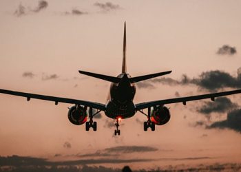 «Αναταράξεις»-στα-αεροπορικά-ταξίδια-από-την-εκτόξευση-των-τιμών-στα-καύσιμα