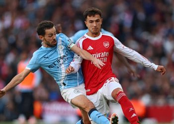 «title-decider»:-Η-Άρσεναλ-κοντράρεται-με-τη-Μάντσεστερ-Σίτι-στο-ματς-της-20ετίας-στην-premier-league-(pic,-vids)