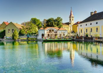 Η-ξεχωριστή-πόλη-της-Ουγγαρίας-που-πρέπει-να-μπει-στην-ταξιδιωτική-σου-λίστα