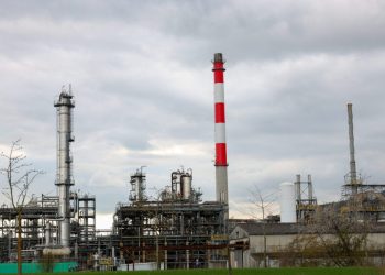 Πετρέλαιο-έως-500-εκατ-βαρέλια-με-αξία-50-δισ.-δολάρια-λείπει-από-την-αγορά-μετά-από-50-ημέρες-πολέμου-στη-Μέση-Ανατολή