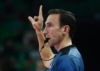 Με-Πιτσίλκα-και-Θεονά-το-Ολυμπιακός-–-Άρης