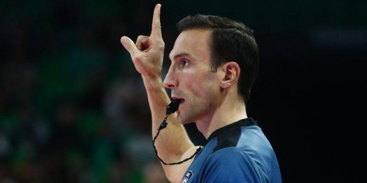 Με-Πιτσίλκα-και-Θεονά-το-Ολυμπιακός-–-Άρης