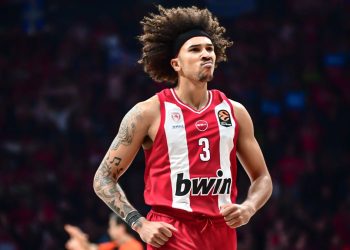 Εκτός-αποστολής-ο-Γουόρντ-και-ο-τραυματίας-Τζόουνς