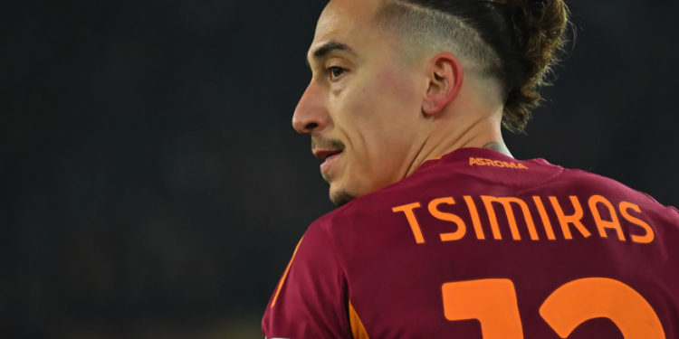 Τσιμίκας:-Μπέρδεψε-τις-φανέλες-και…-αποδοκιμάστηκε-από-τους-οπαδούς-της-Ρόμα-(pic)