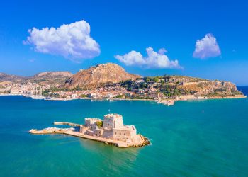 Το-Ναύπλιο-είναι-η-πιο-σταθερή-μονοήμερη-απόδραση-για-το-Πάσχα